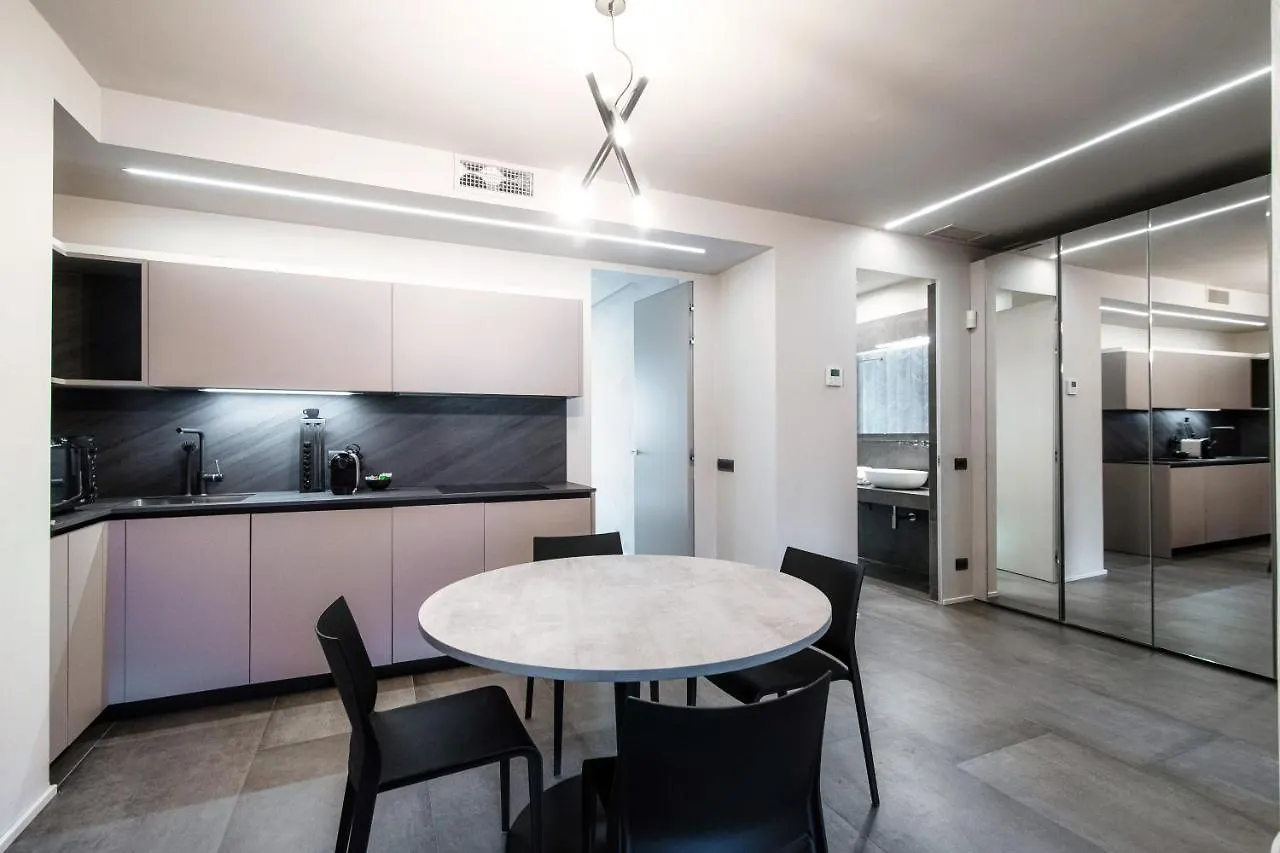 Apartment By The Lake - Downtown Como